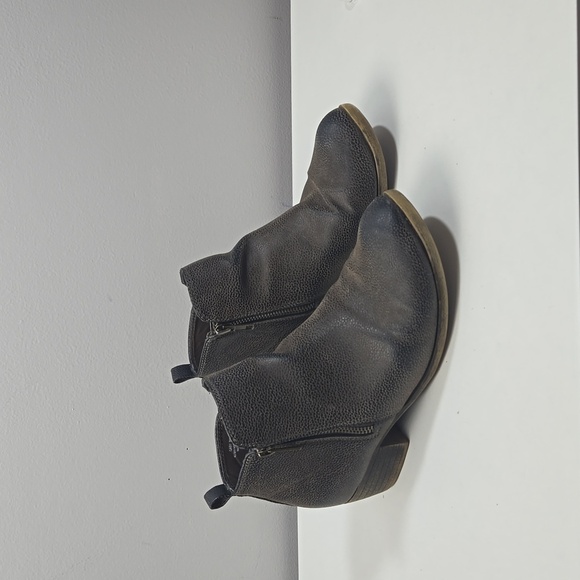 Dunes Ankle Booties Size 8 - Picture 1 of 8